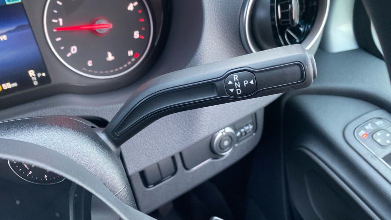 Mercedes-Benz Sprinter 315Cdi L2 Diesel Rwd 3.5t H2 Pro Van 9G-Tronic